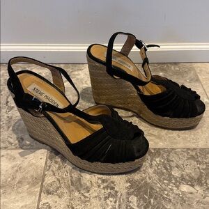 Steve Madden Black and Brown Wedge Sandals